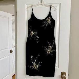 Maggy London sz 10 floral embroidered black midi dress prom wedding cocktail